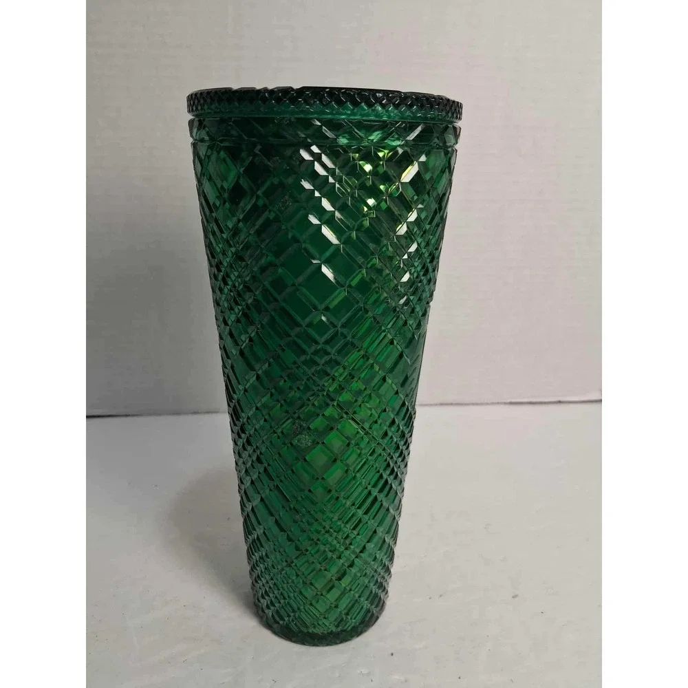 Starbucks emerald green